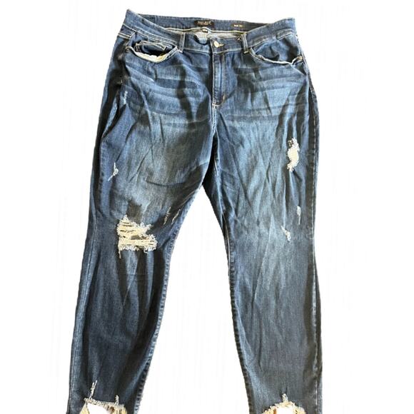 Judy Blue Denim - Judy Blue Distressed Slim Fit Jeans - Size 20W